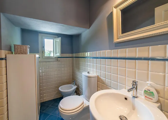 Апартаменты Charming In Lucca's Historic Center